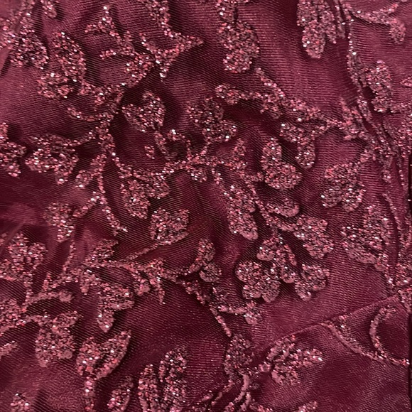 Elegant formal modest gown Red burgundy  sparkly Lace Women Dress sz 8 - Picture 10 of 11